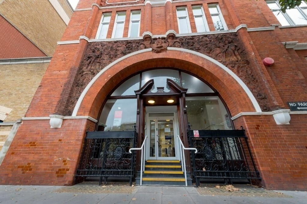 Great Dover Street Apartments 2/23
