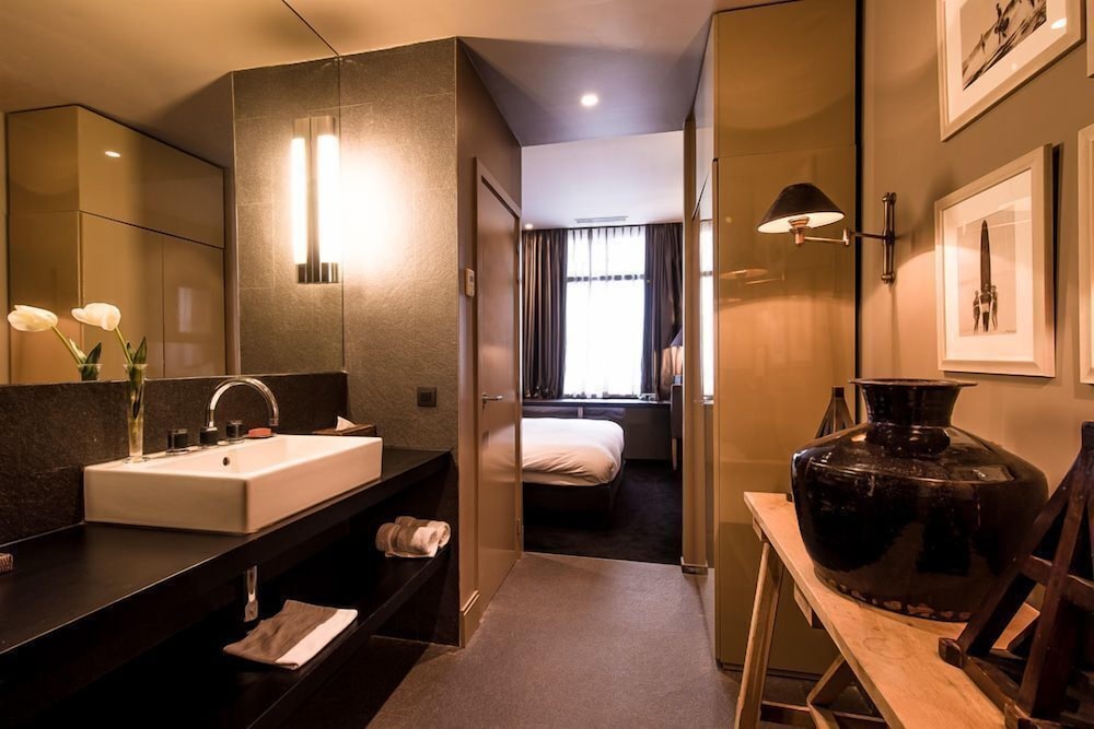 Hotel Les Nuits 35/45