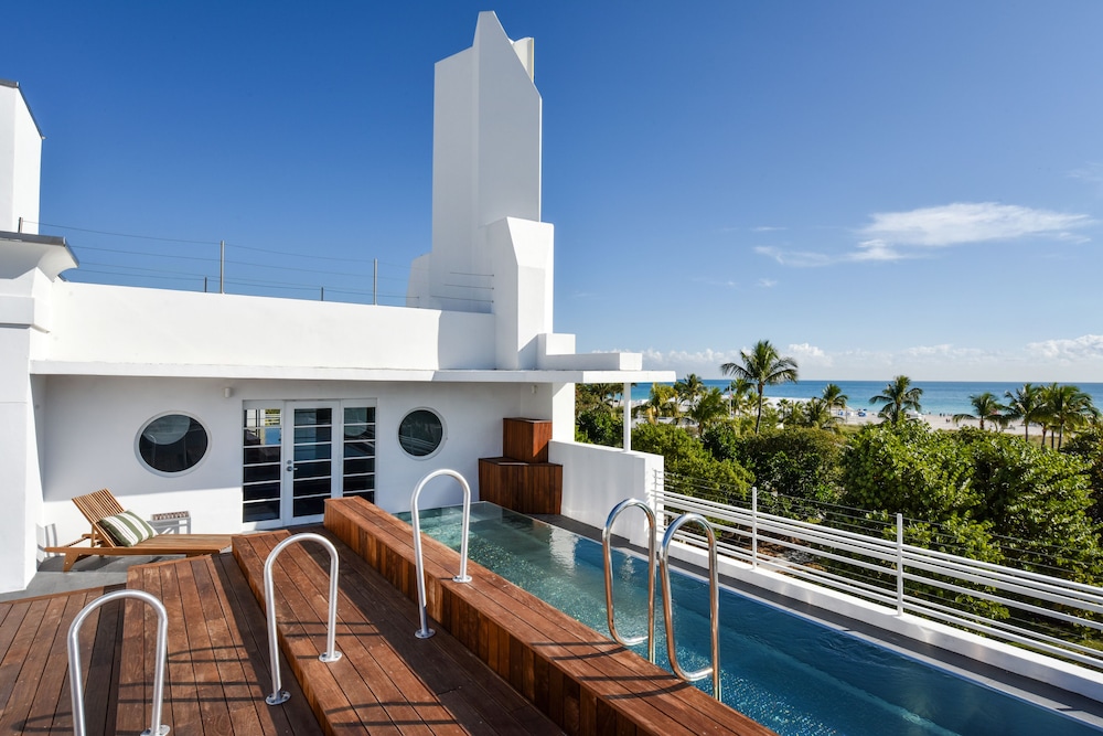 Hotel Breakwater South Beach 45/50