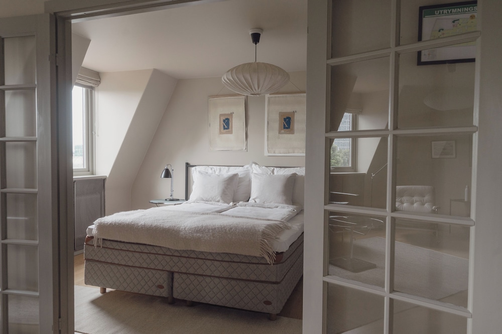 LUXURY, SUITE, HARBOUR VIEW