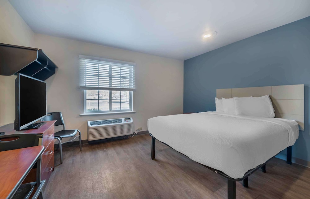Extended Stay America Select Suites - Orlando - Sanford - Airport 12/35