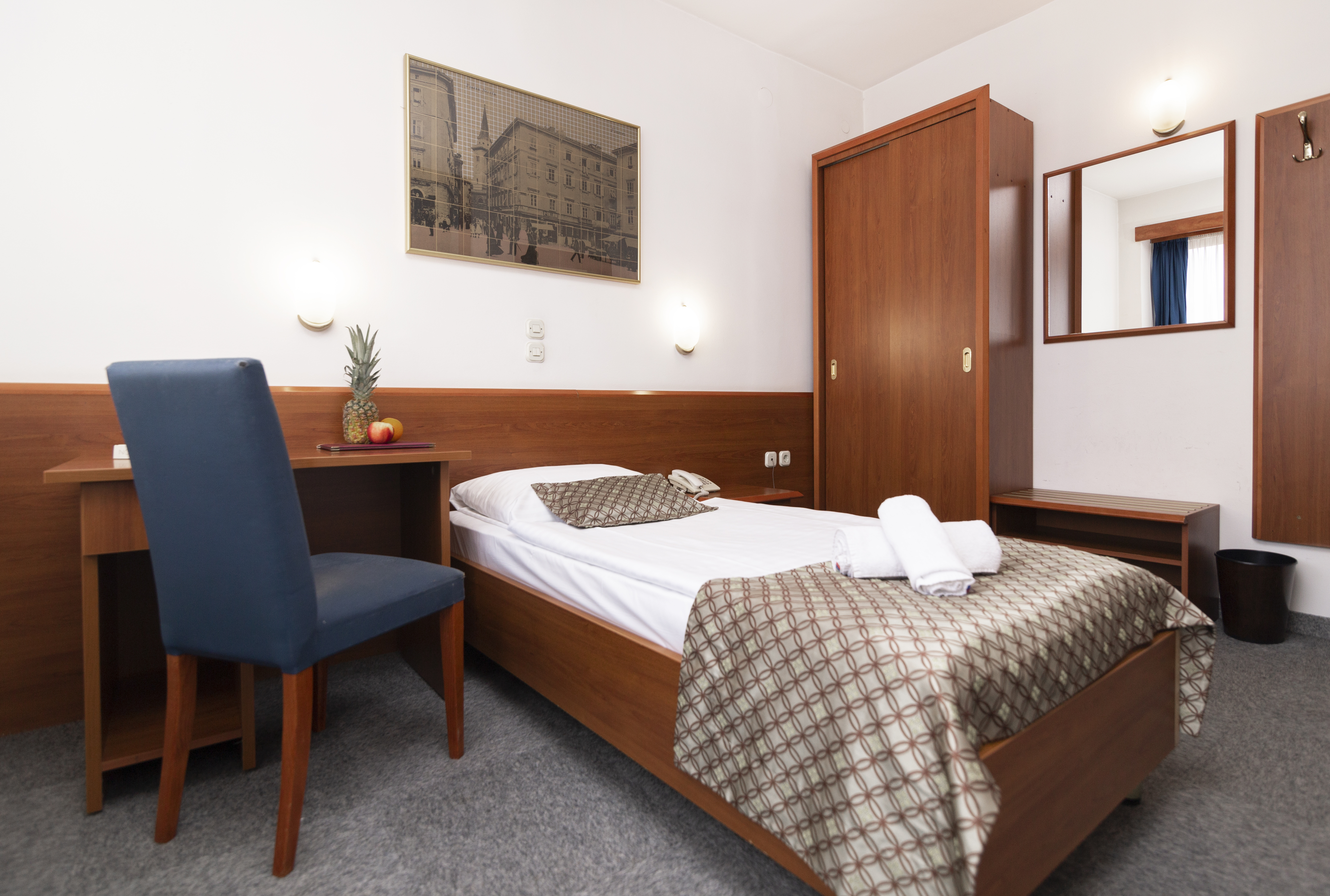 Hotel Neboder 21/62