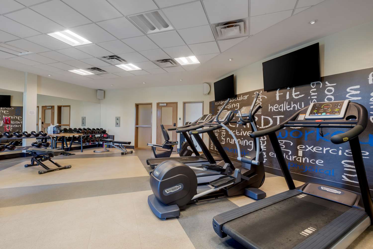 Best Western Plus Sawridge Suites 7/11