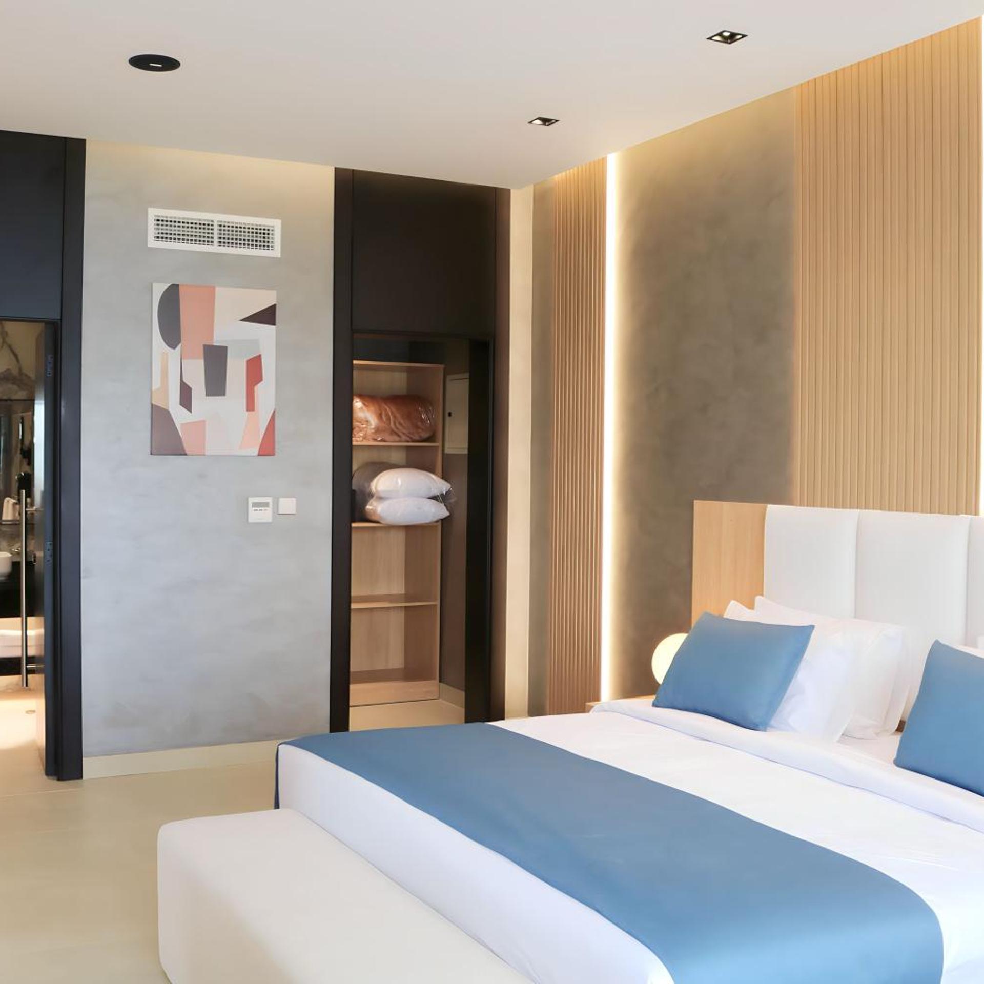 Superior, Double or Twin Bed, Sea View