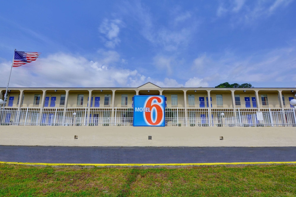 Motel6 Americus, GA in AMERICUS - GA