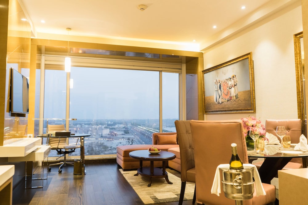 Renaissance Lucknow Hotel 44/65