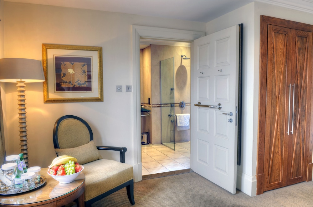 Western House Hotel 25/69