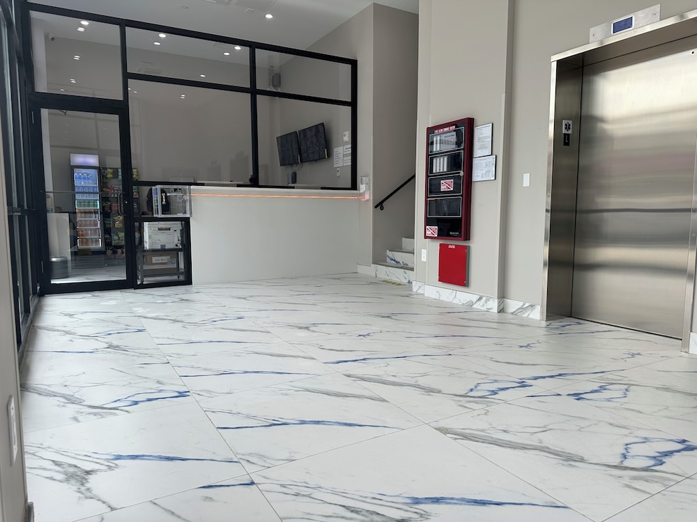 Ramada by Wyndham Brooklyn Empire Blvd 39/50