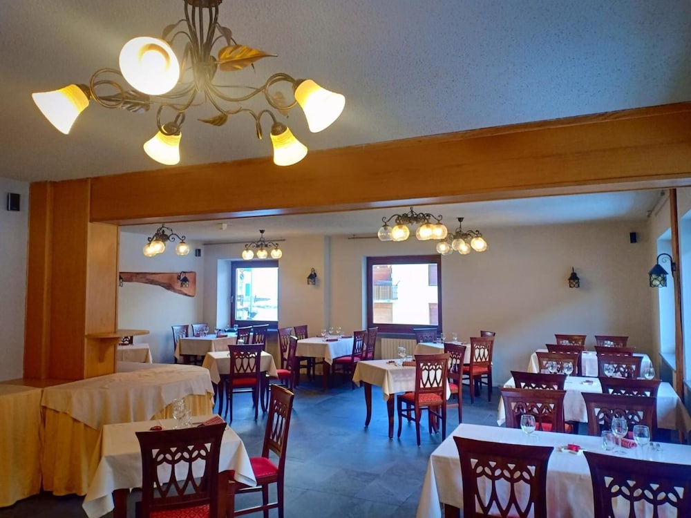 Hotel Sciatori 18/24