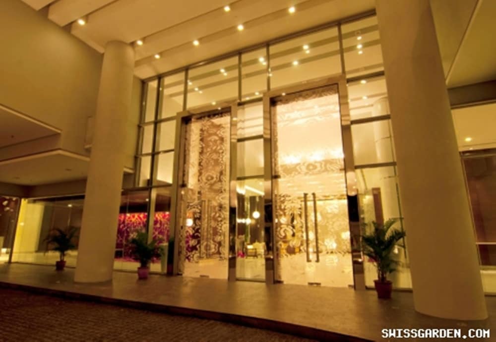 Platinum Suites AT Swiss Garden 5/45