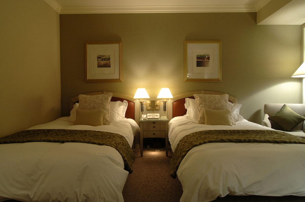 Yokohama Royal Park Hotel 5/24