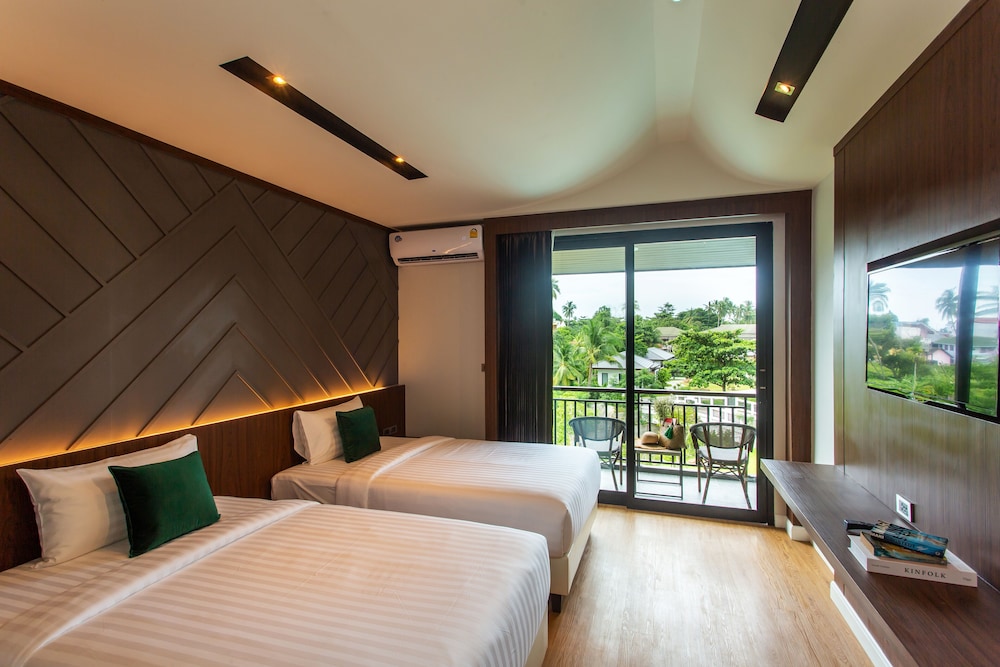 The Canale Samui Resort 12/50