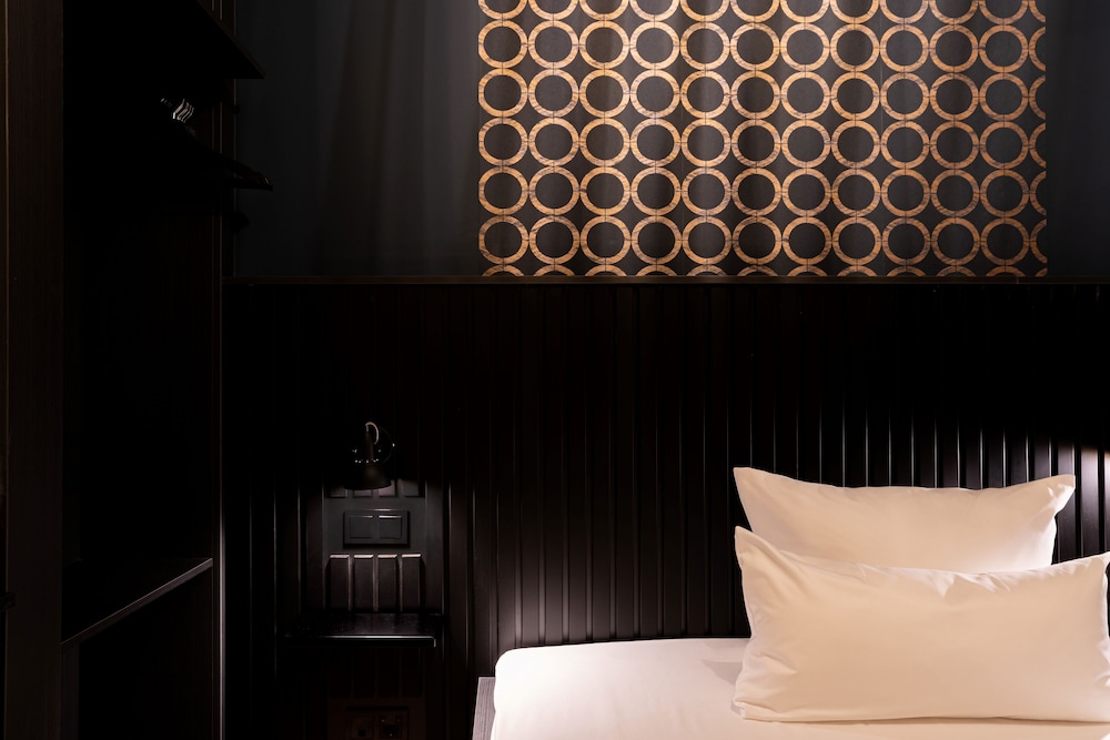 133 Boutique Hotel 18/39