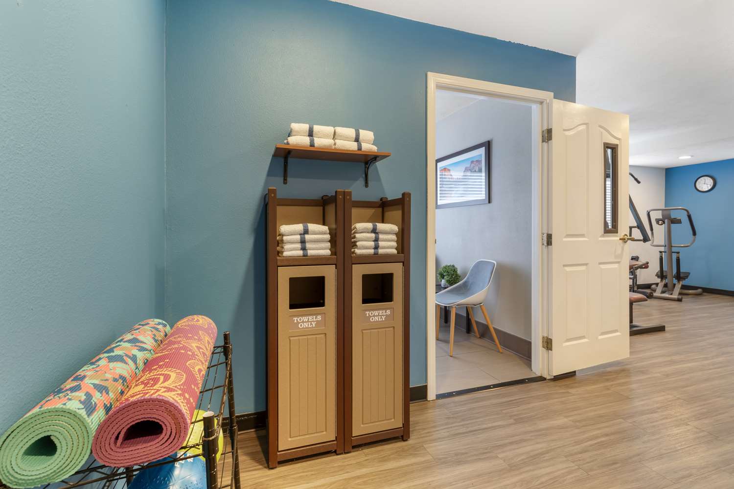Best Western Visalia Hotel 19/55