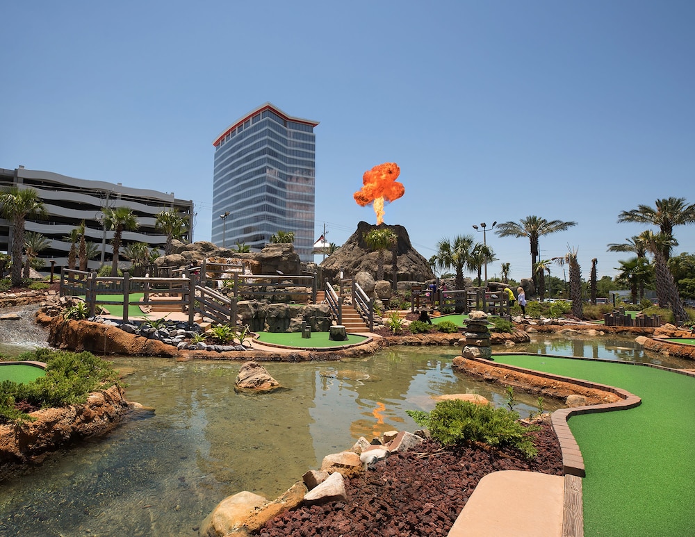 Scarlet Pearl Casino Resort 2/57