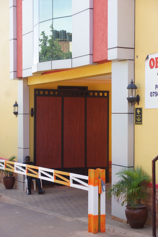 Oasis Top Hotel 29/32