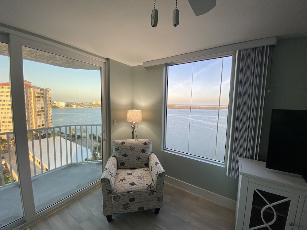 Lover's Key Resort by Check-In Vacation Rentals 32/70