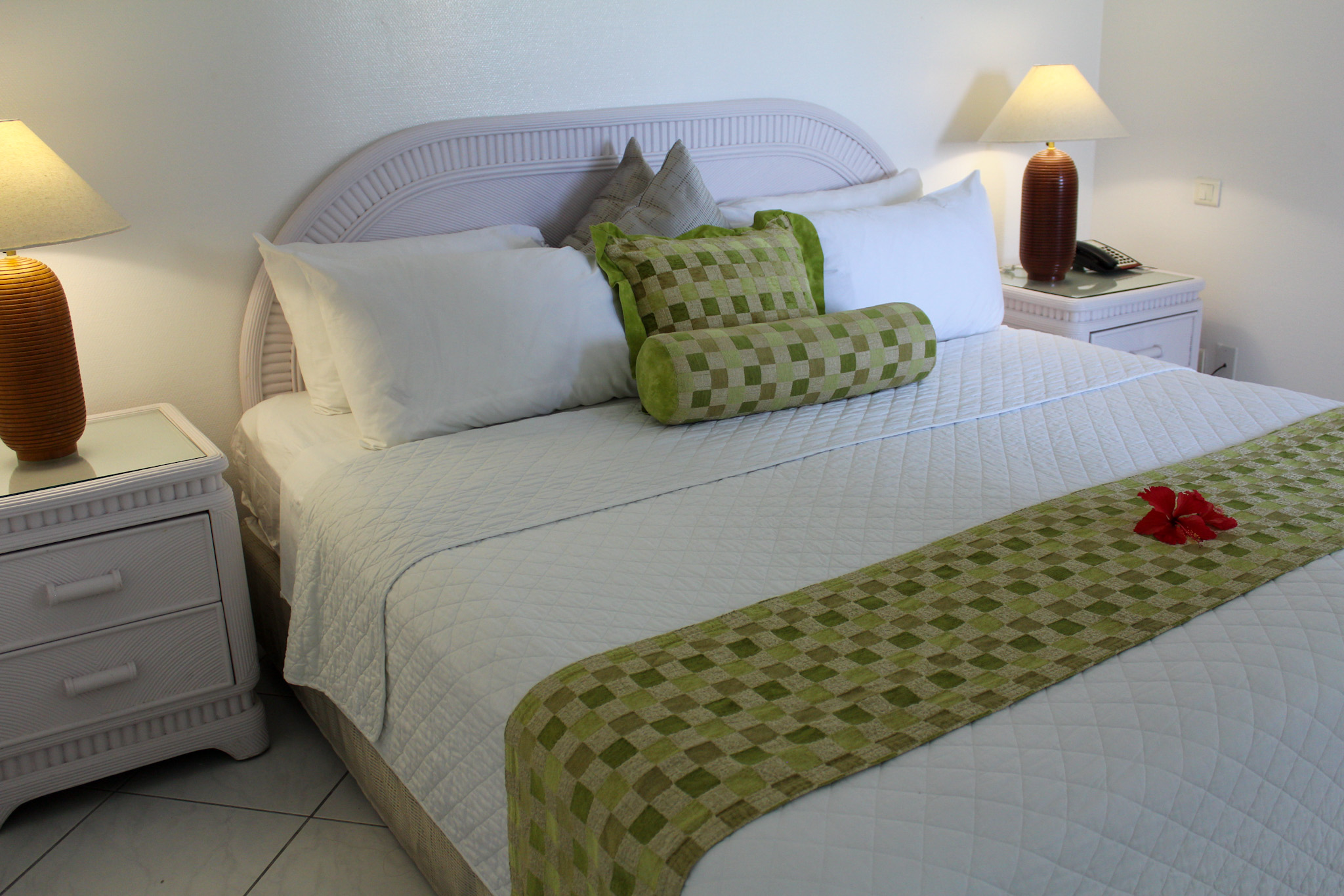 1 Bedroom, Superior, Suite, Lagoon View, Living Area