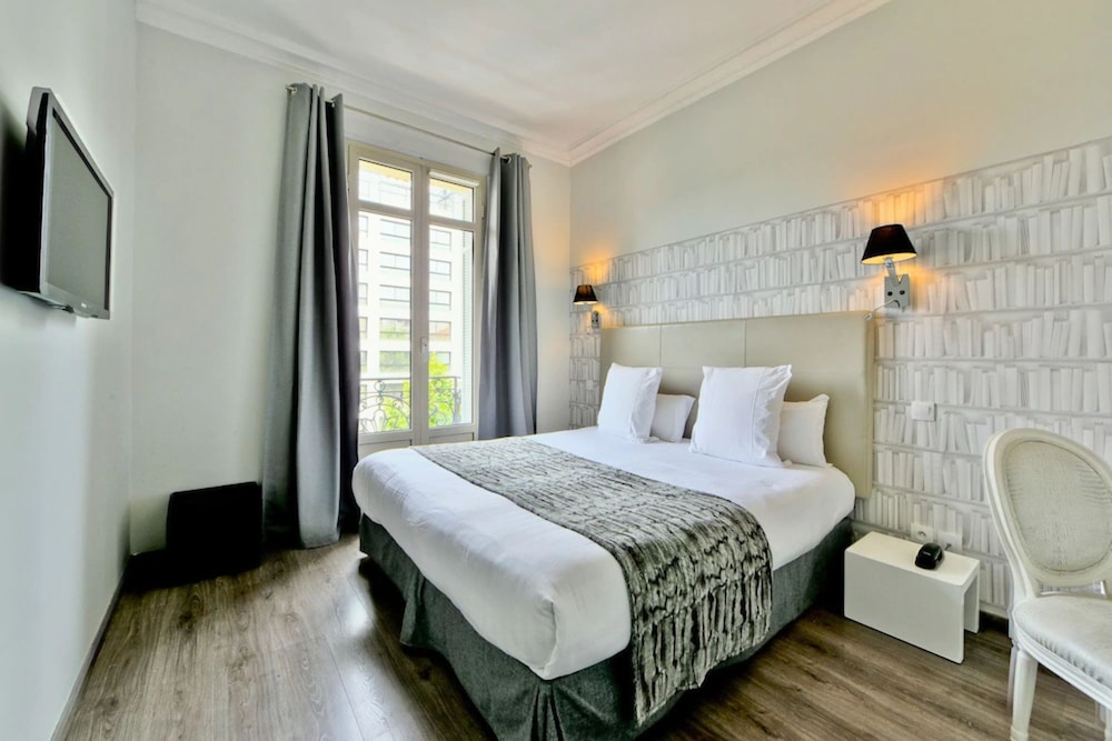 Hotel La Villa Nice Victor Hugo (ex Nouvel Hotel) 34/67