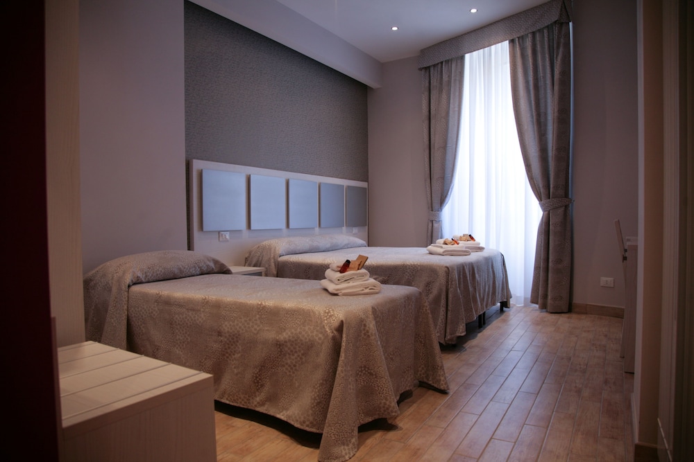 Five Rooms Rome 39/63