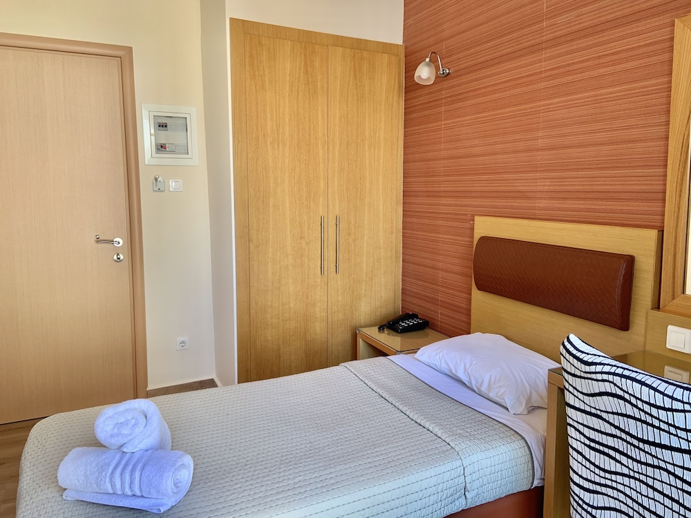 Hotel Flisvos 15/25