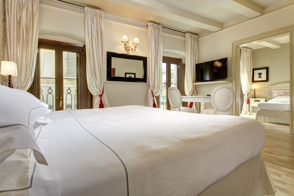 Grand Hotel Cavour 16/76
