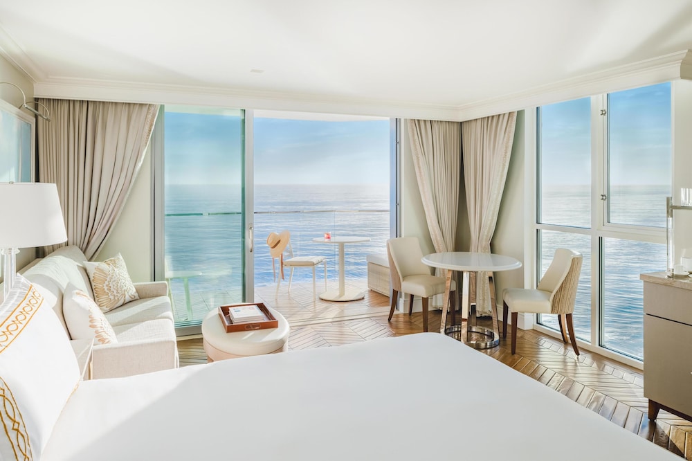 Premium, Studio, King Bed, Ocean Front, Corner, Accessible, Surf and Sand Hotel 4/6