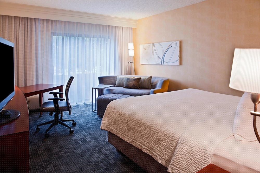 Courtyard by Marriott Denver Tech Center 11/50