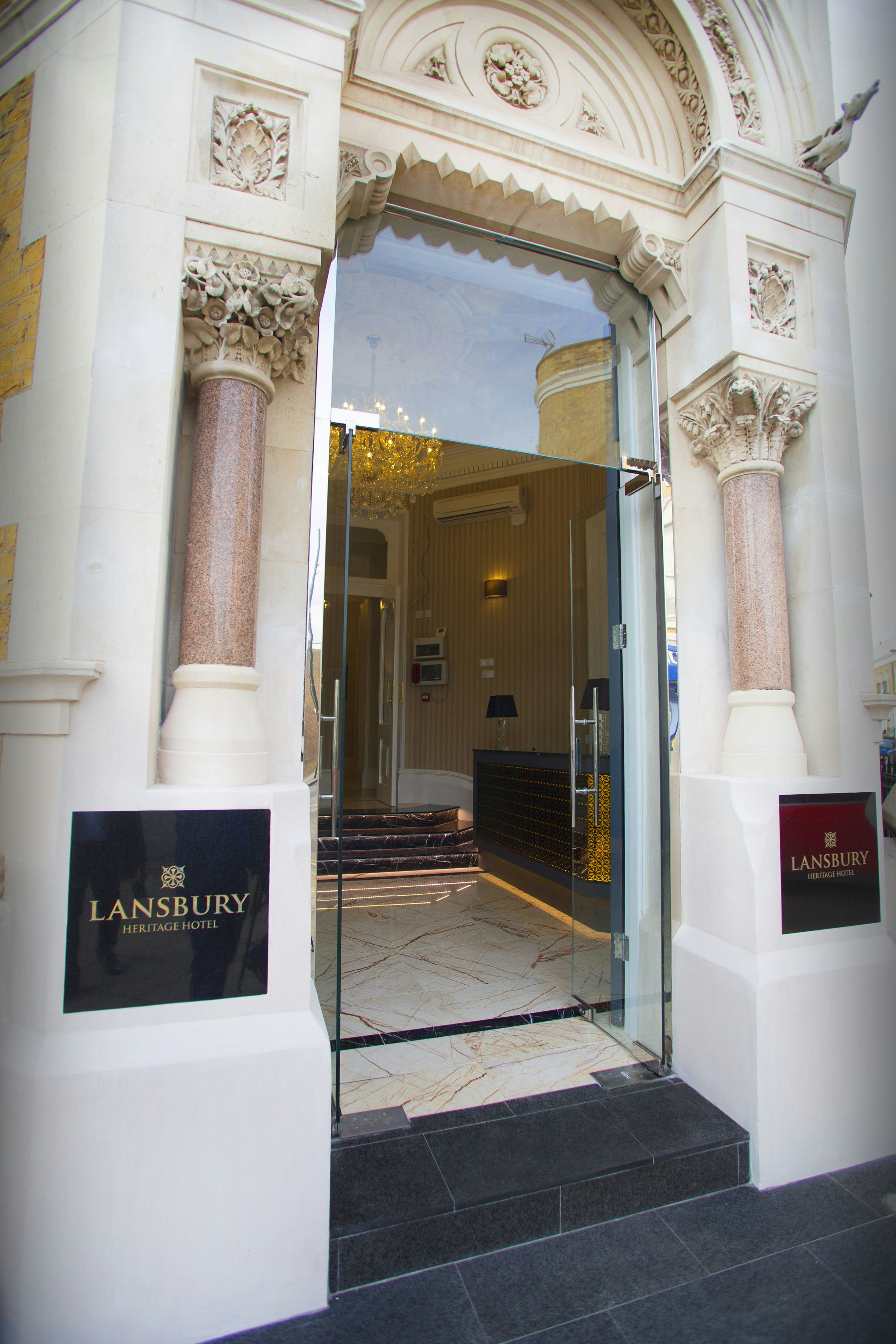 The Lansbury Heritage Hotel and Spa by Sunday Canary Wharf, London 8/51