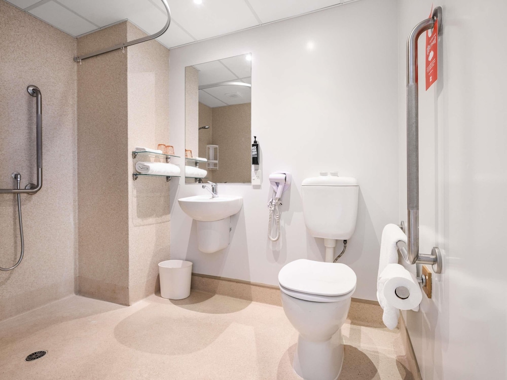 IBIS ROTORUA 44/44