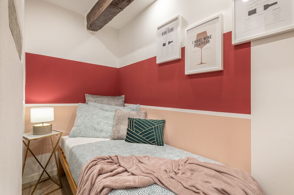 Wine Apartments Florence Vernaccia 13/50