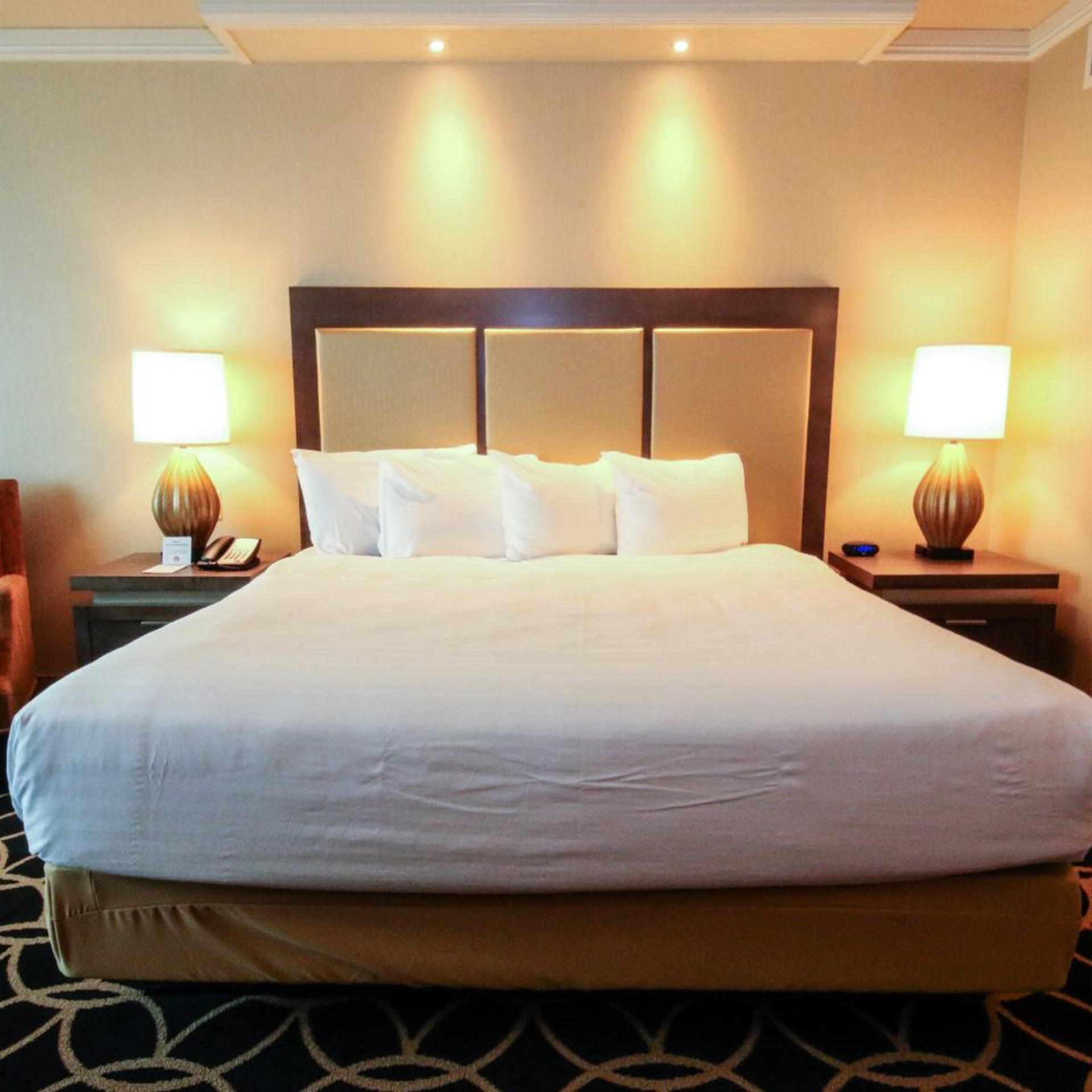 غرفة بريميوم بسرير كينج، Hollywood Casino St Louis 4/10