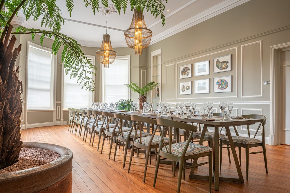 Harbour Hotel Richmond 56/69