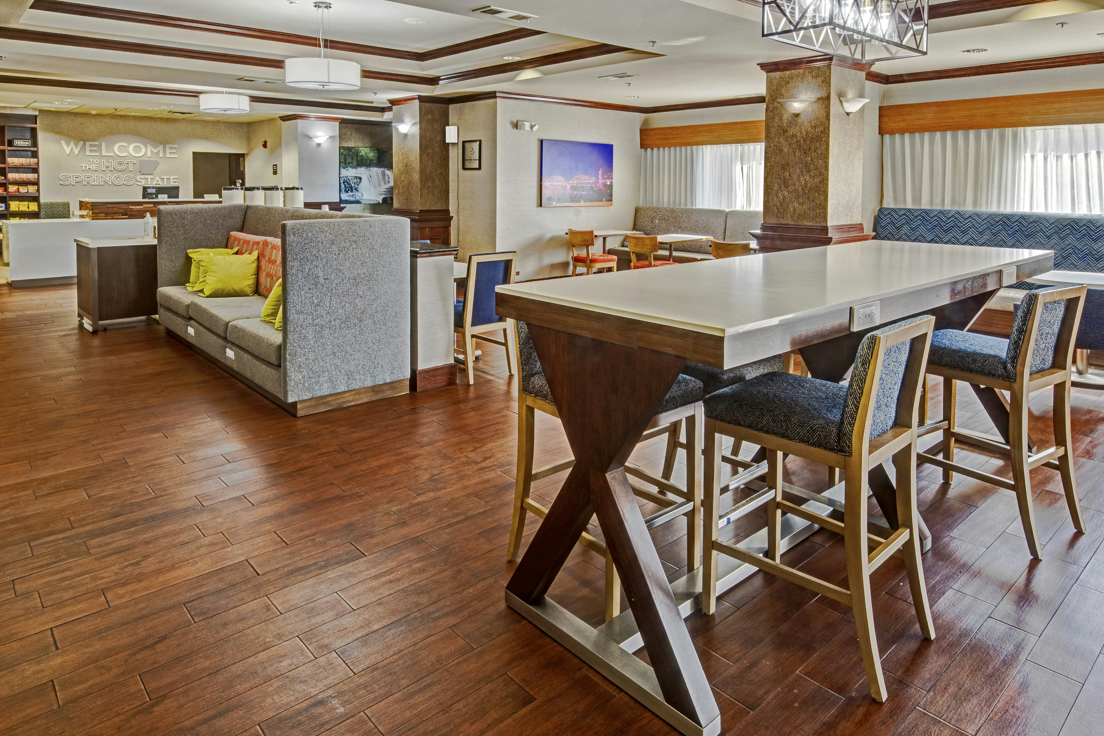 Hampton Inn Van Buren 30/39