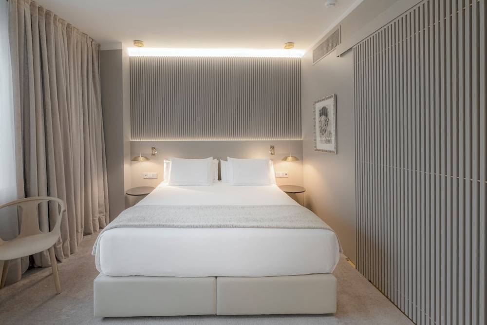 PREMIUM, DOUBLE BED
