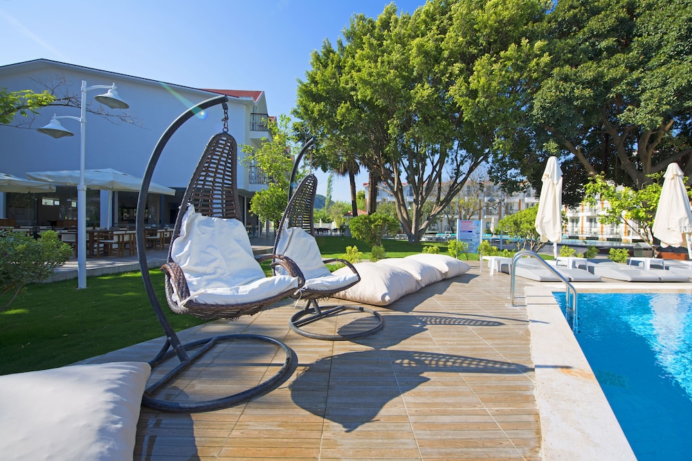 Grand Emir Hotel & SPA 8/85
