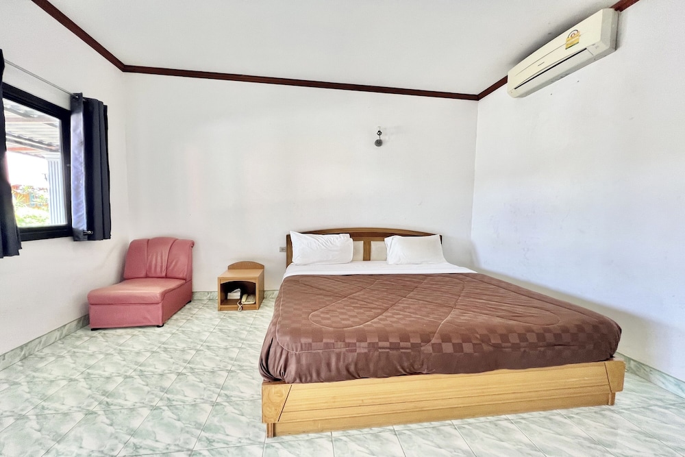 Paradise Resort Buriram 15/50