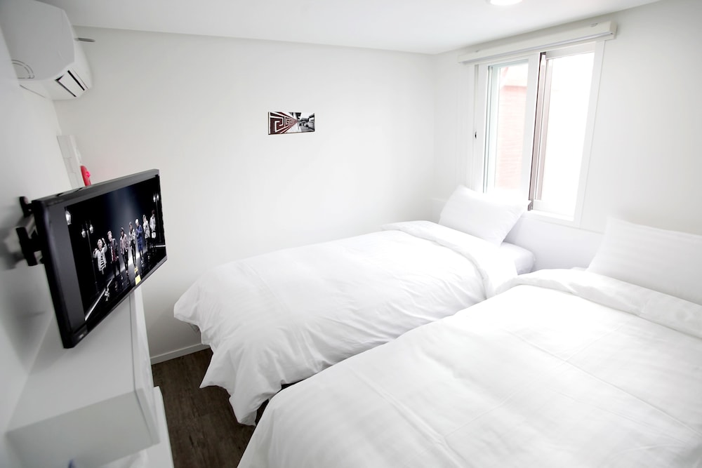 K Pop Hotel Seoul Tower 26/48