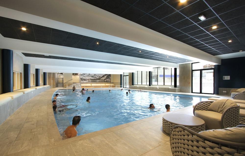 Appart'Hotel Prestige Odalys L'Eclose 12/23