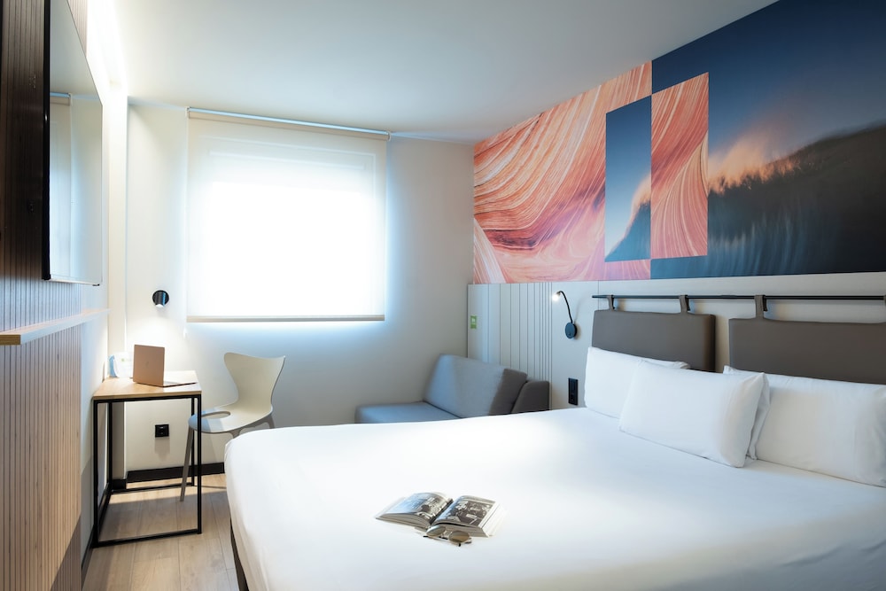 STANDARD, DOUBLE BED