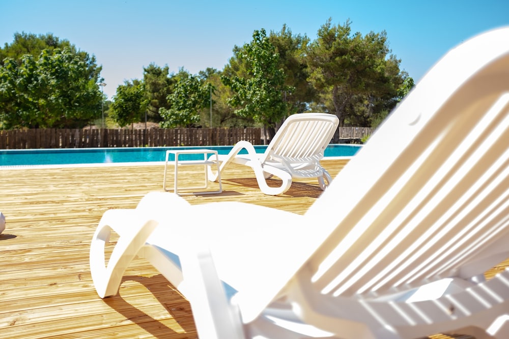 swimming pool spa