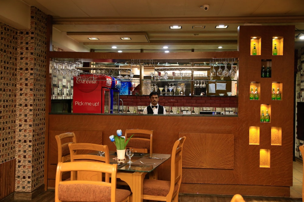 Hotel Javson Sialkot 53/60