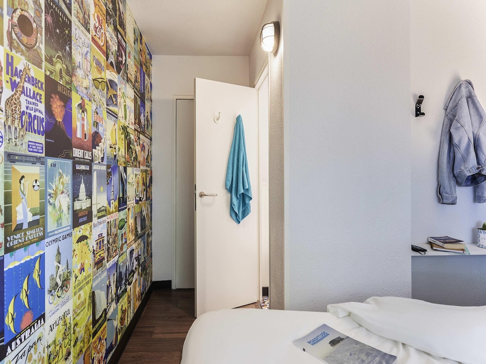Hotelf1 Clermont Ferrand Est 13/47