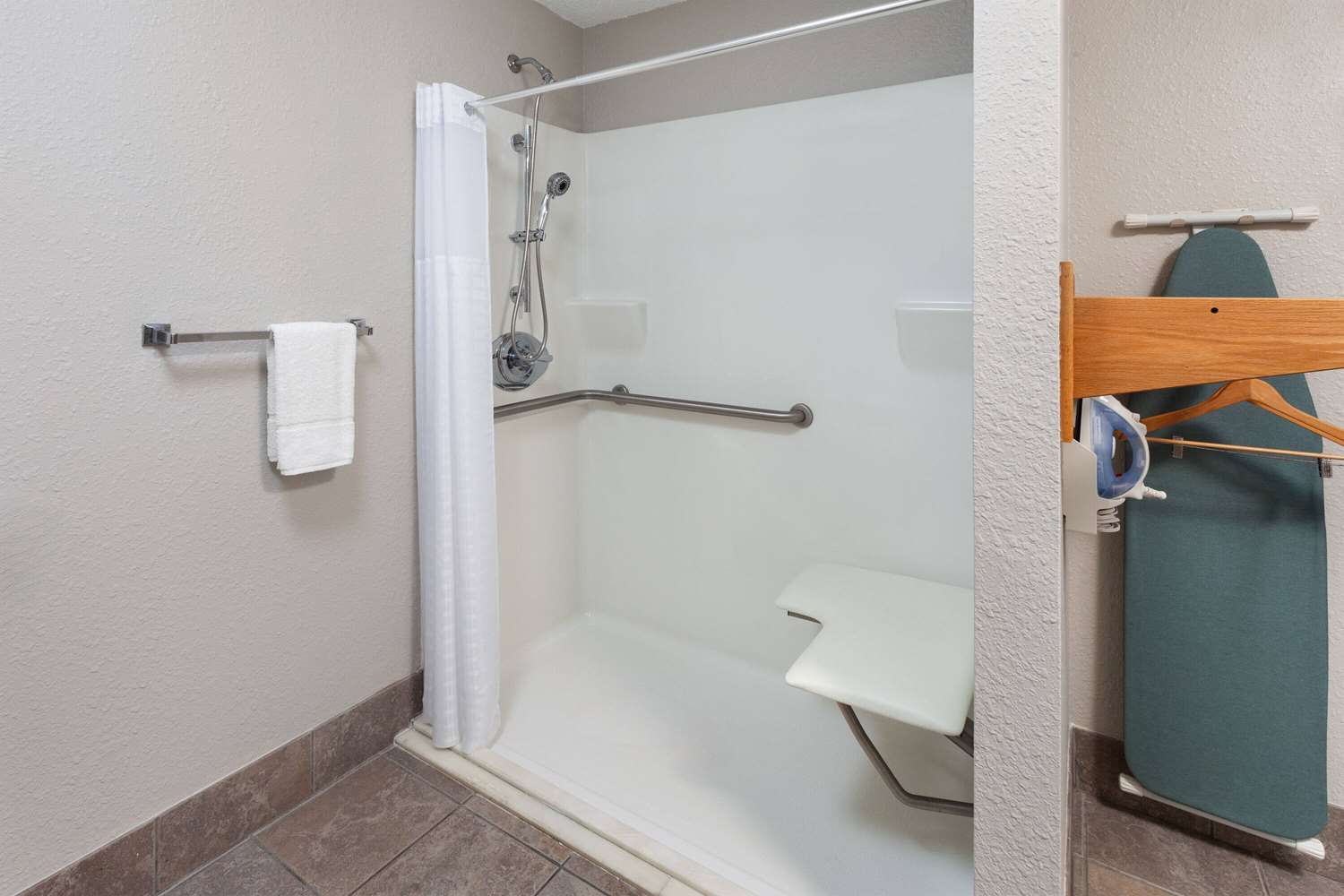 Days Inn By Wyndham Melbourne 34/34