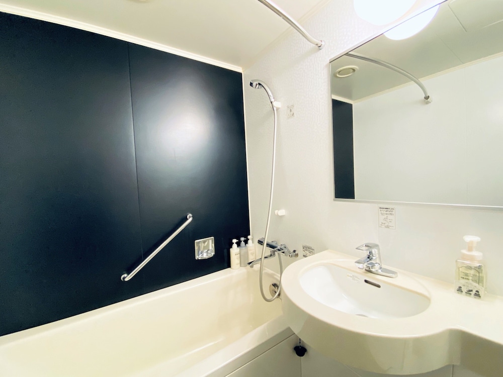 Hiroshima Tokyu REI Hotel 69/70