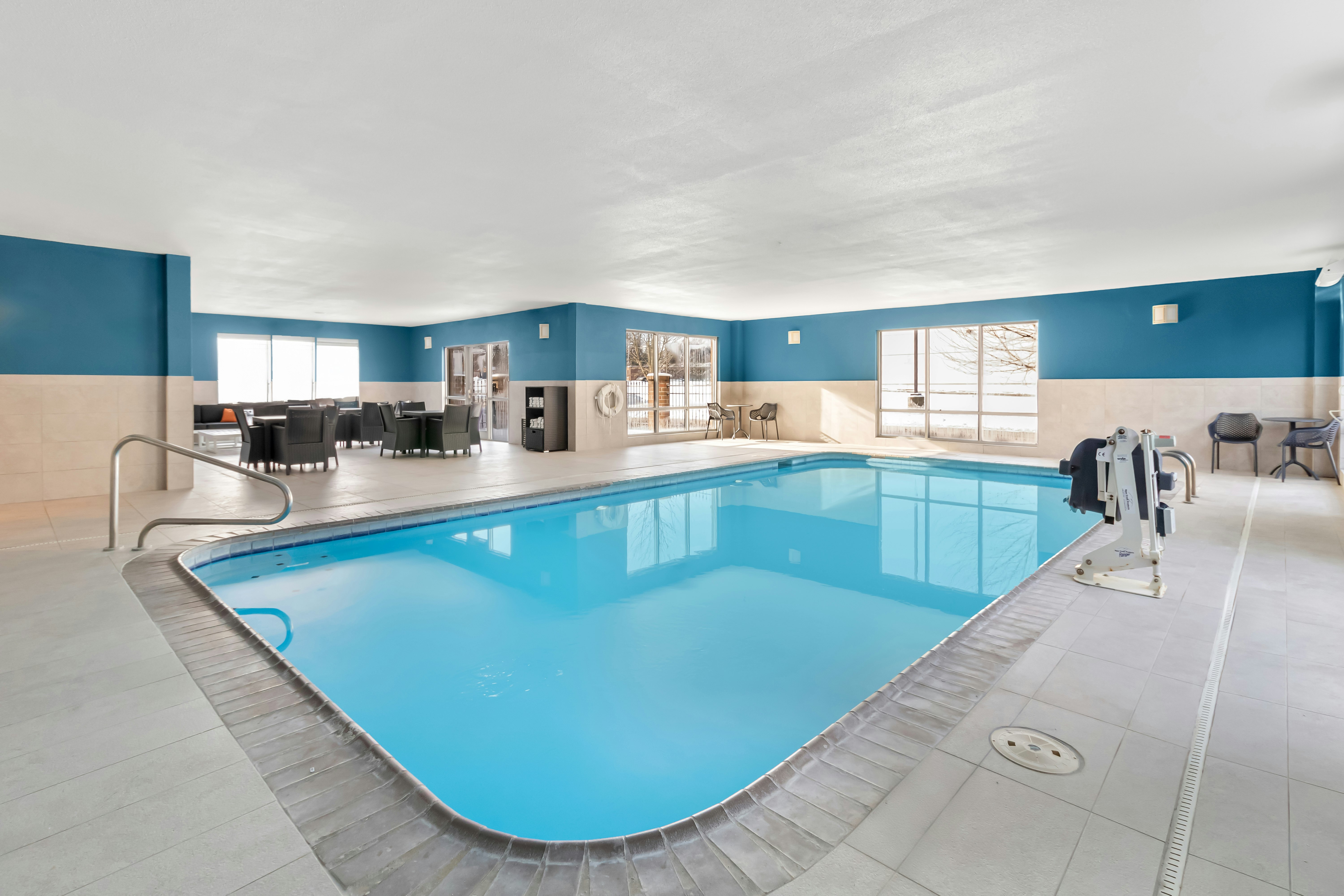 Hampton Inn and Suites New Castle 10/19
