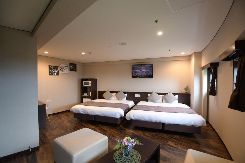 Rycom Crystal Hotel 25/59