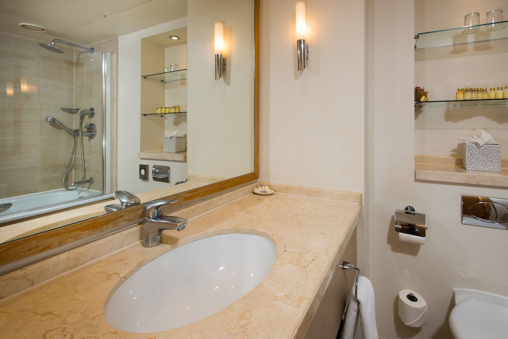 Park City Grand Plaza Kensington 28/74
