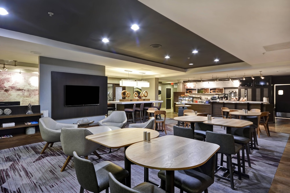 Courtyard by Marriott Dalton 31/43