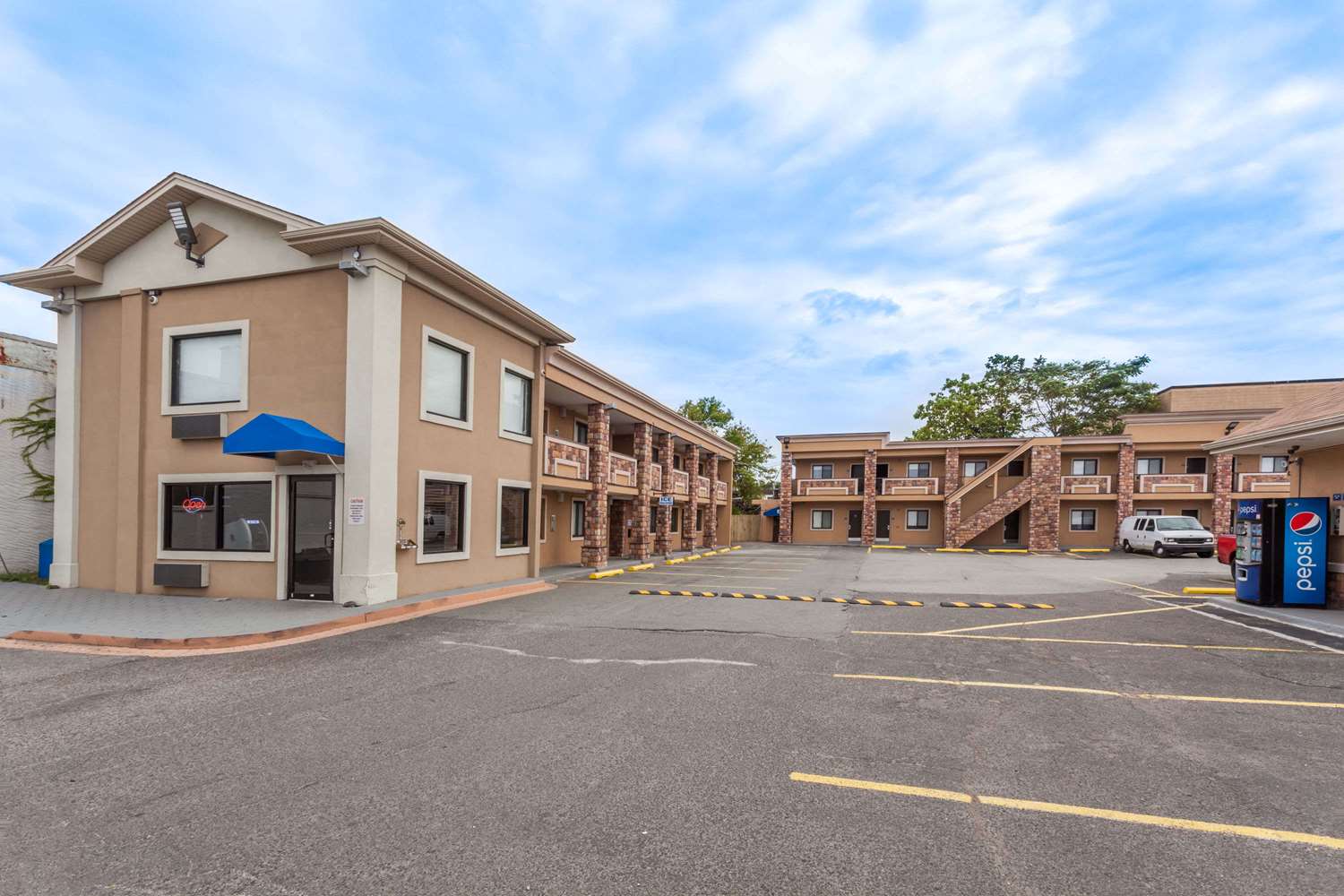 Travelodge South Hackensack 19/22